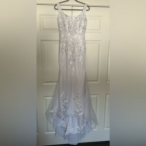 Floral Appliqué Mermaid Wedding Dress
